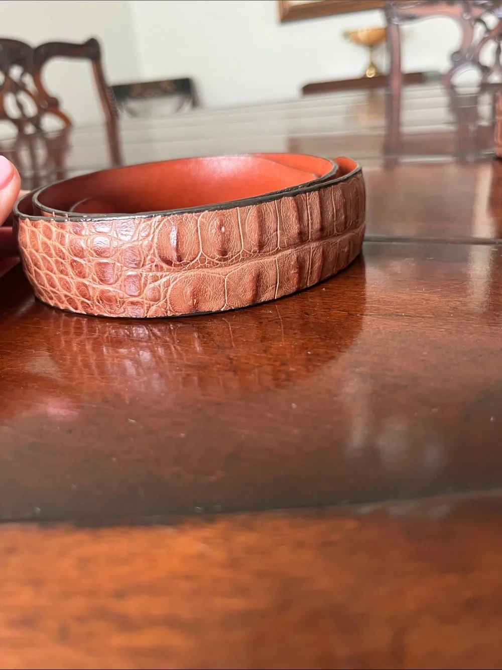Men’s hornback alligator belt-light brown no buckle